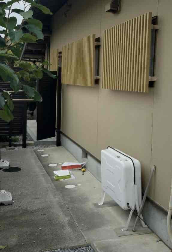 共栄アルミトーヨー住器のガーデンルーム　暖蘭物語　インナーデッキ仕様の施工前の写真1