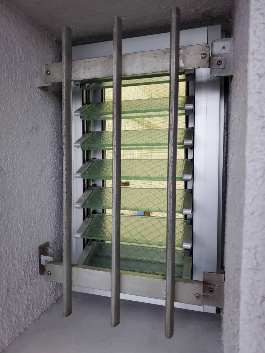 広海クラシオ 千葉支店の窓リフォーム（浴室窓交換）の施工後の写真1