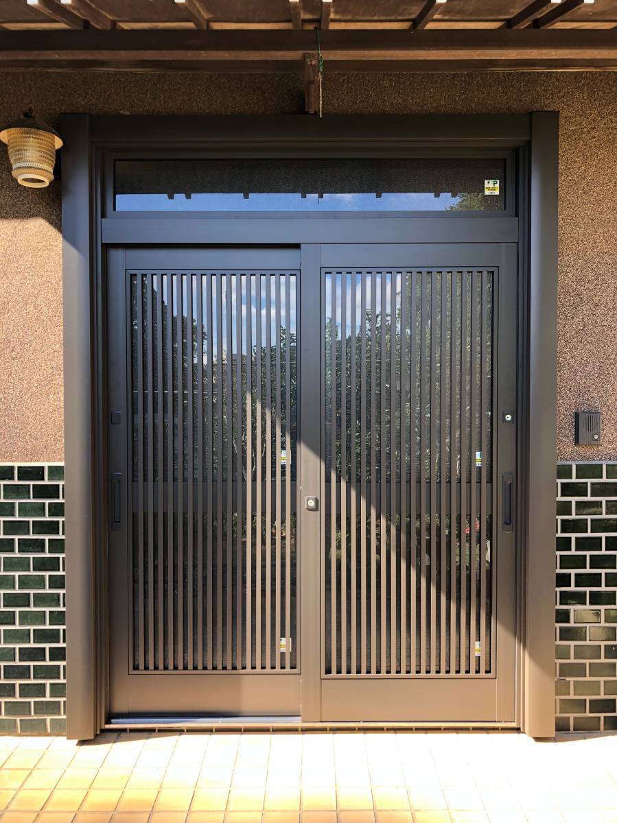 広海クラシオ 千葉支店の玄関ドア交換：１ＤＡＹリフォーム工事⑨の施工後の写真1