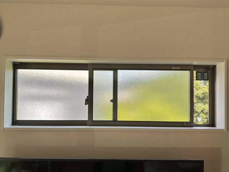 広海クラシオ 千葉支店の内窓設置で日焼け対策！！の施工前の写真1