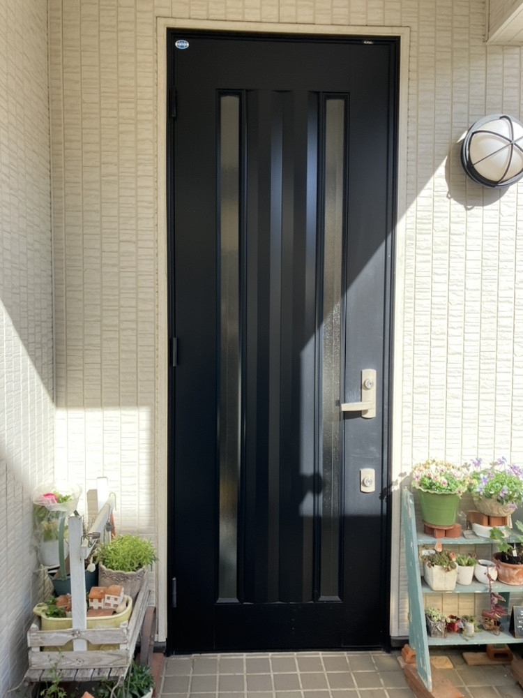 広海クラシオ 千葉支店の採風ドアにリフォーム☆彡の施工前の写真1
