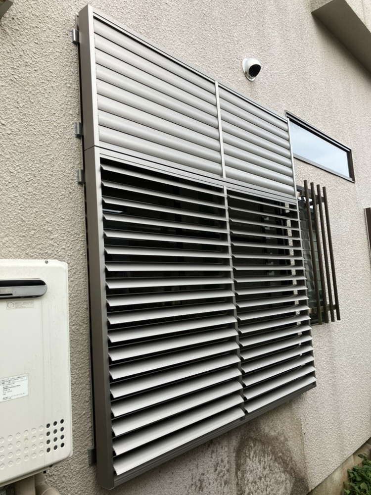 広海クラシオ 千葉支店の面格子は「目隠し,採光」も出来るんですの施工後の写真2