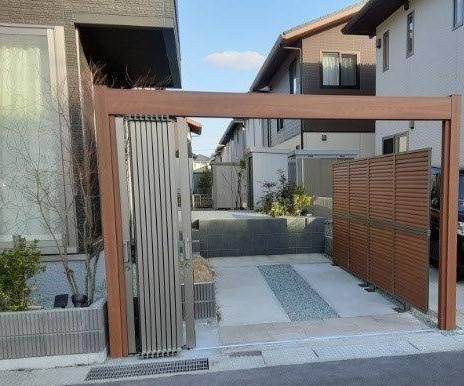 大角屋トーヨー住器の【カーゲート・フェンス】仙台市 お洒落な外構リフォームの施工後の写真1