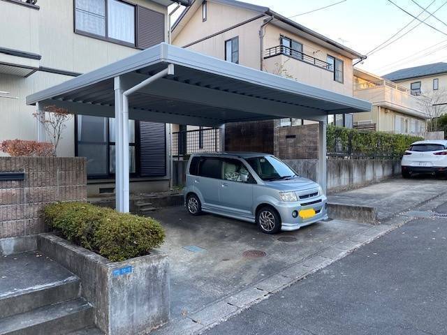 大角屋トーヨー住器の雪・風に強い！！！　折板屋根『カーポートSW』　🚙🚙の施工後の写真3