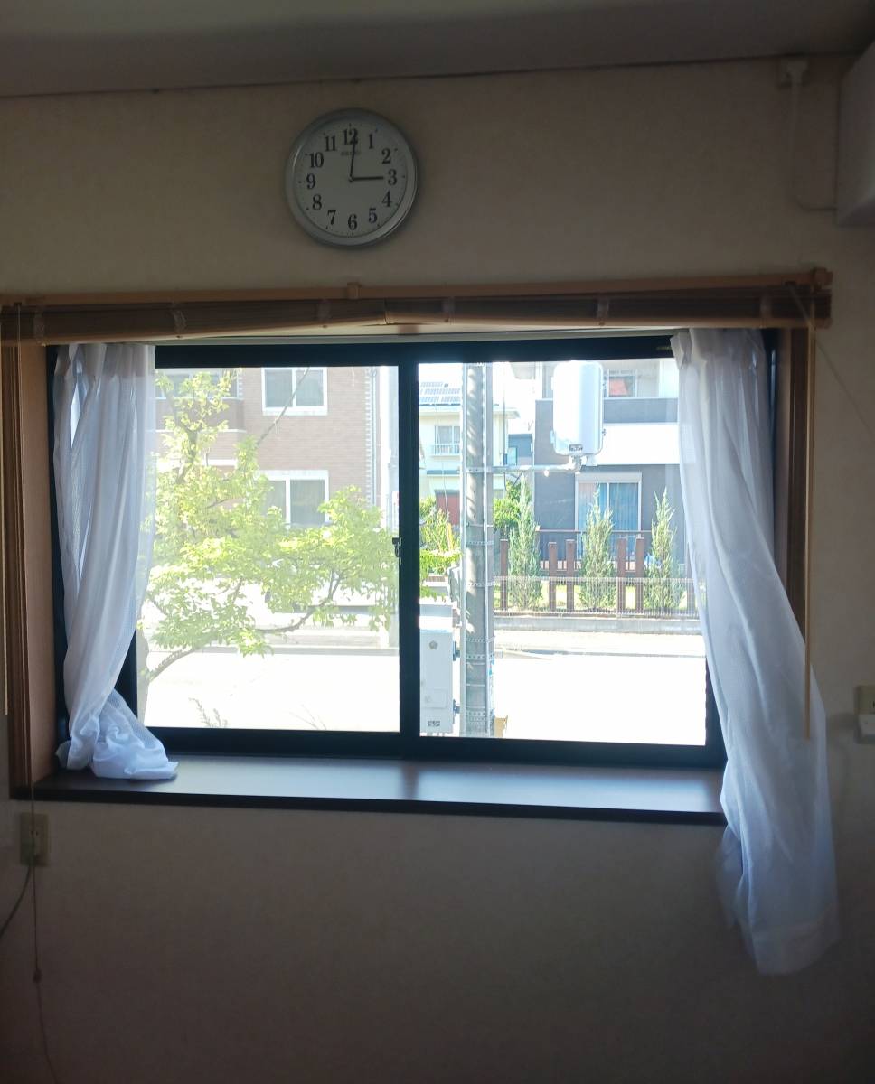 ダイカクヤ 仙台の先進的窓リノベ補助金ご利用　内窓インプラス工事　の施工前の写真2