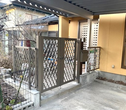 ダイカクヤ 仙台のブロック塀を解体撤去→フェンス/機能門柱へ　仙台市の施工後の写真3
