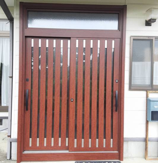 ダイカクヤ 仙台の「玄関を開けるのが楽しみになりました」とお客様の嬉しい声を頂きました施工事例写真1