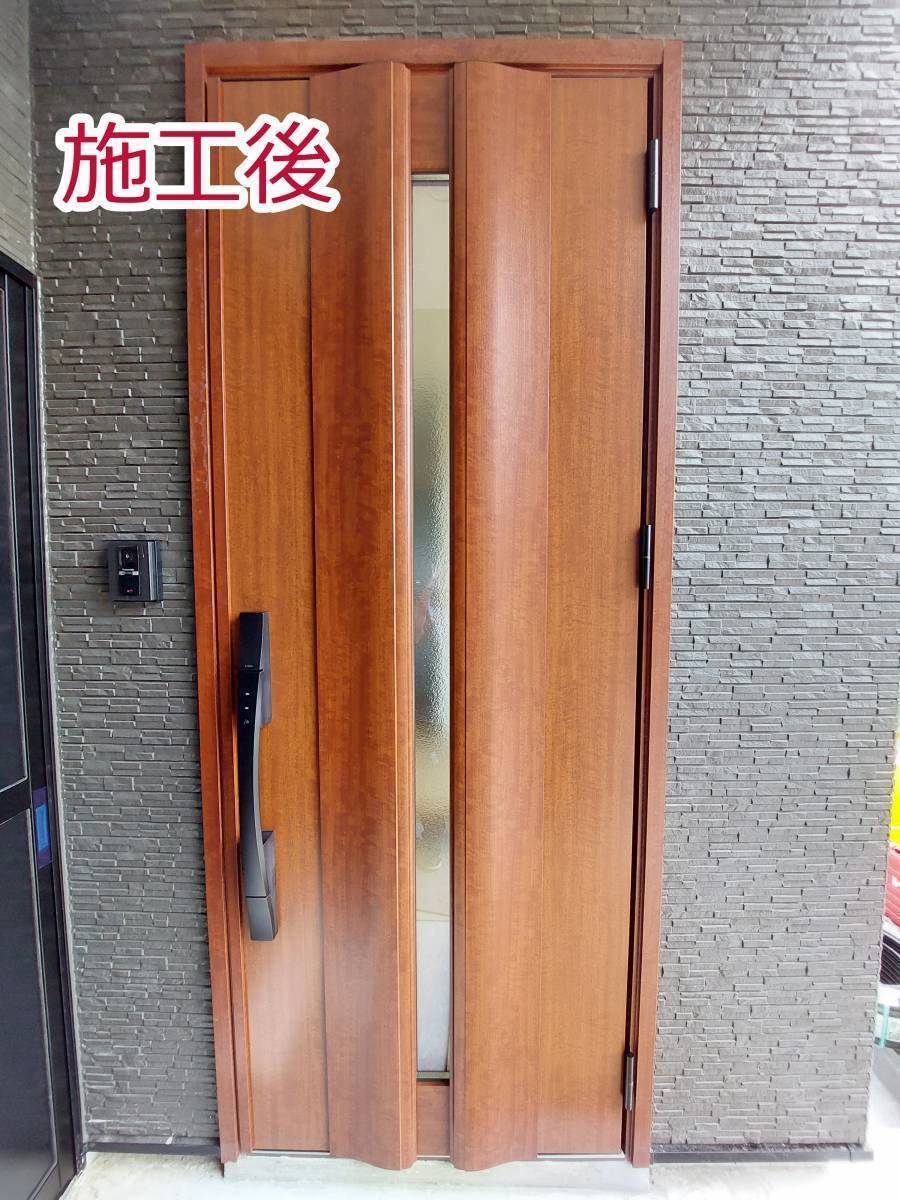 ヒロトーヨー住器の【東通村】カギの開け閉めはピッとカザスだけ　新築　玄関ドアの施工後の写真1