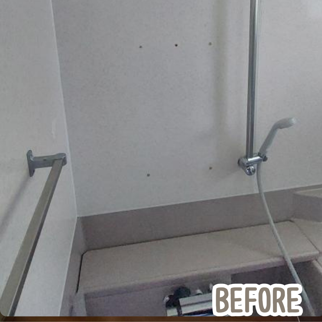 ヒロトーヨー住器の【むつ市】窓だけじゃないんです。浴室の鏡交換もお任せくださいの施工前の写真1