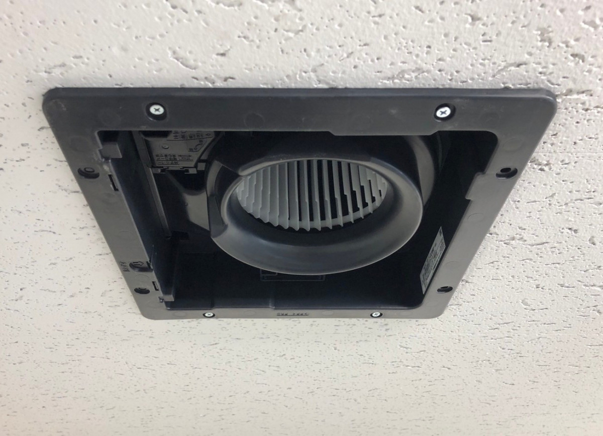おさだガラスの換気扇の不具合→交換の施工後の写真2