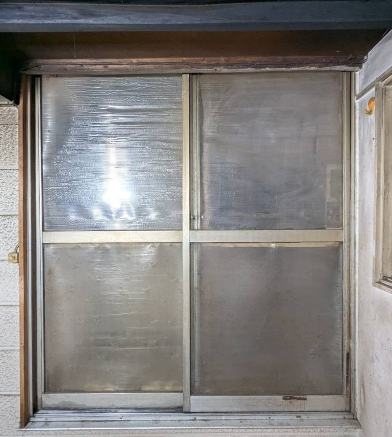 おさだガラスの補助金活用しお得にリフォームの施工前の写真1