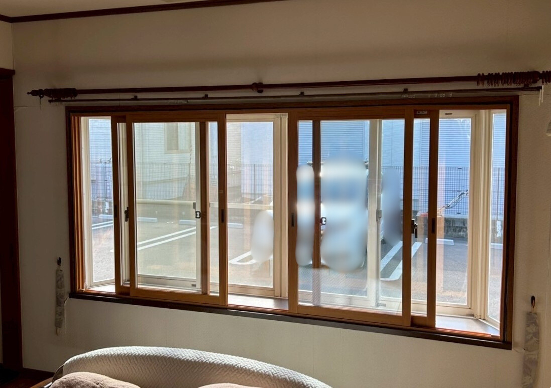 おさだガラスの大きな出窓でもしっかり体感！インプラスで快適LDKへの施工後の写真1