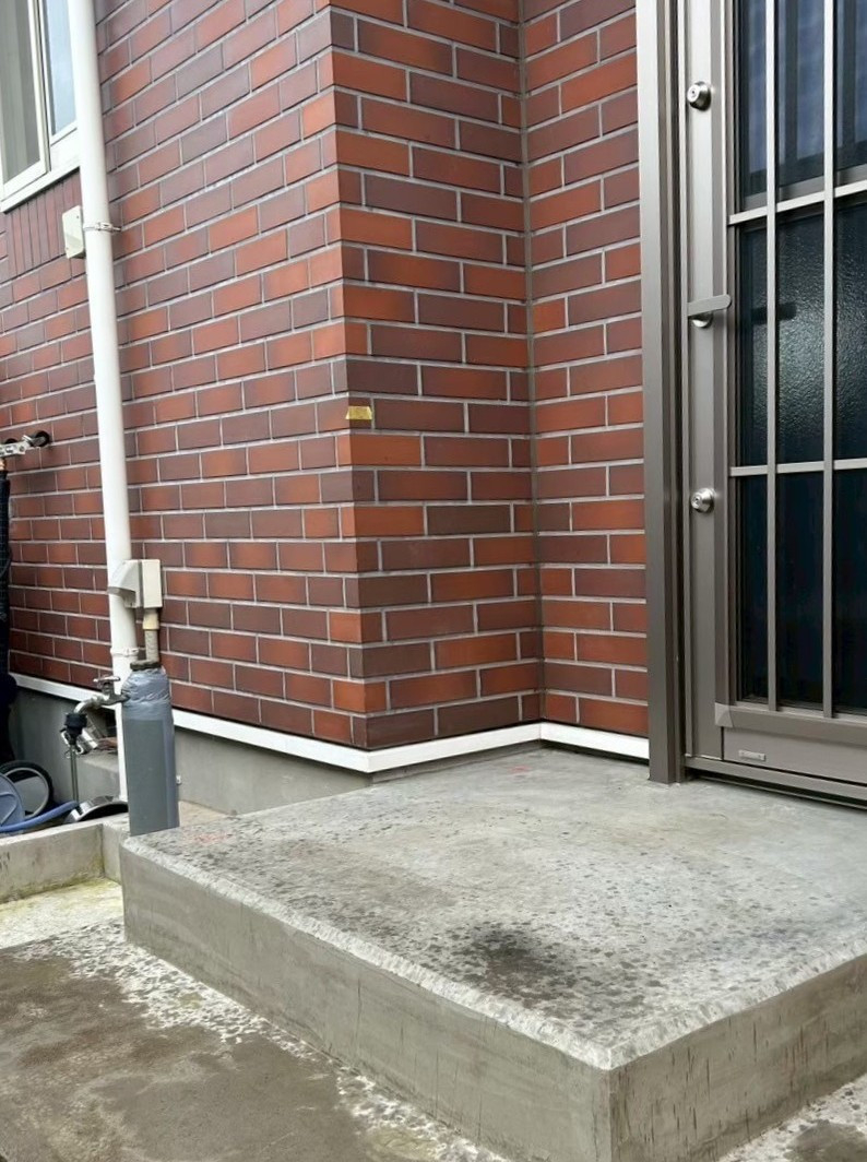 おさだガラスの転倒予防＆動線改善｜グリップライン取付の施工前の写真1