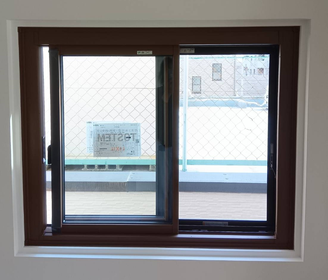 大東トーヨー住器の大東トーヨー住器施工🍀築年数が経ったマンションの窓を、たった1日で快適リフォーム✨の施工後の写真1