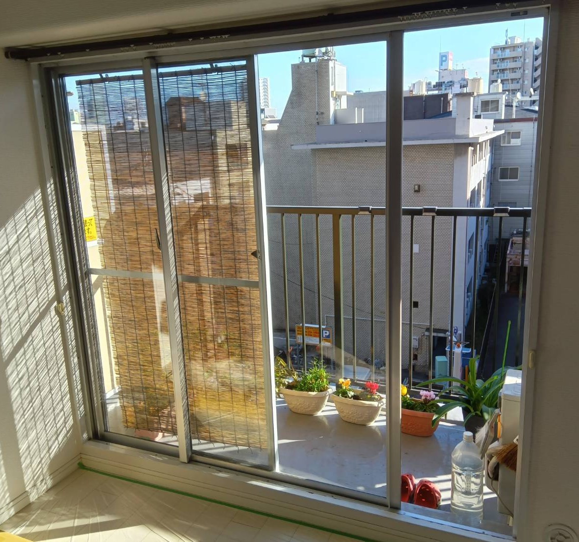 大東トーヨー住器の大阪市🍀補助金を活用して冬の寒さ対策！ 内窓インプラスで断熱・防音性アップ⬆️⬆️の施工前の写真1