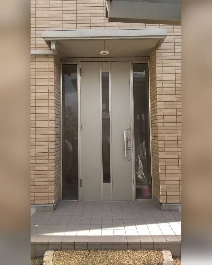 大東トーヨー住器の玄関タイルに合わせた玄関にしたいの施工前の写真1