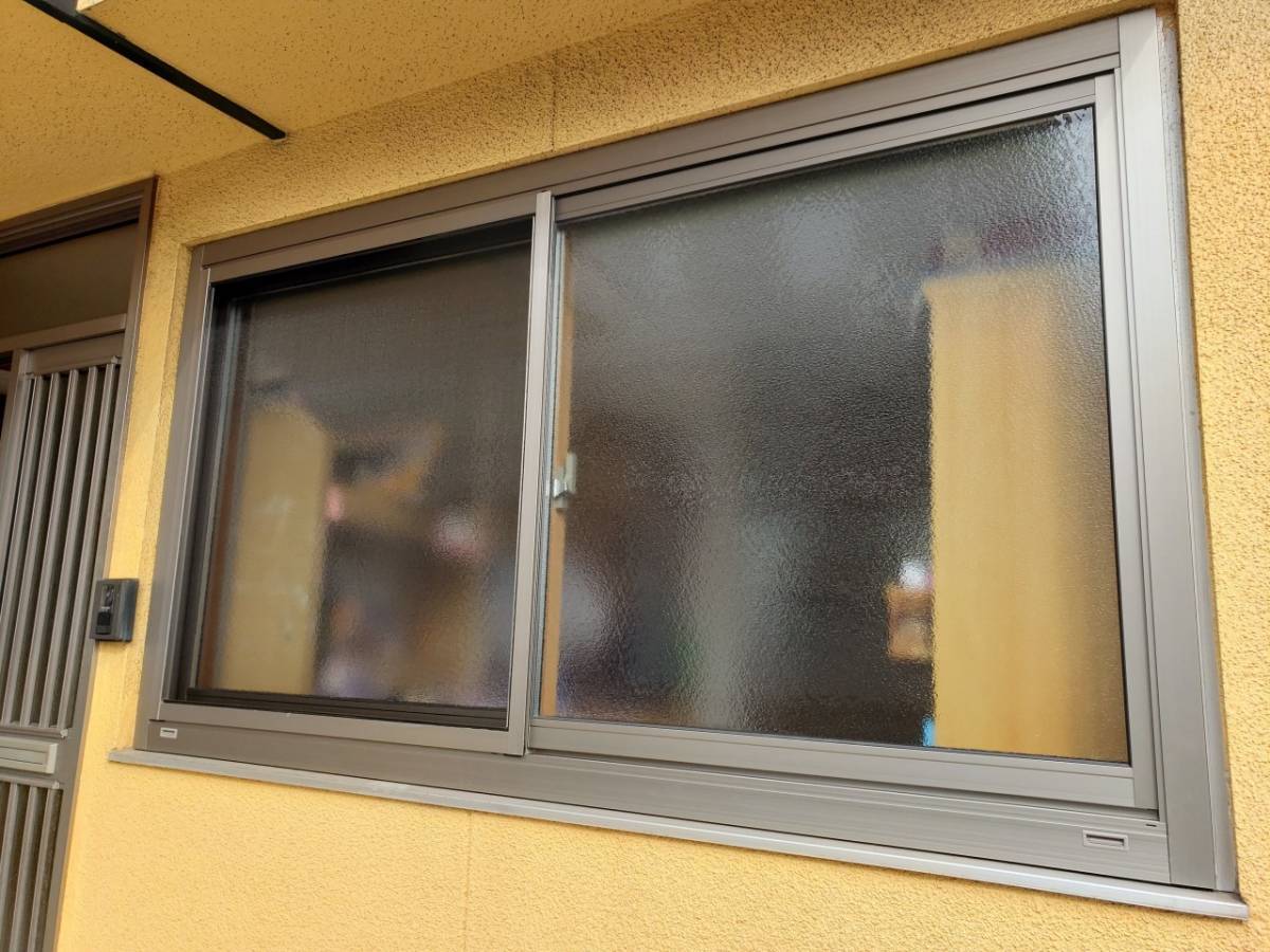 コーズトーヨー住器の窓も壁を壊さず、工事できます！笠岡市で窓交換 リプラスの施工後の写真1