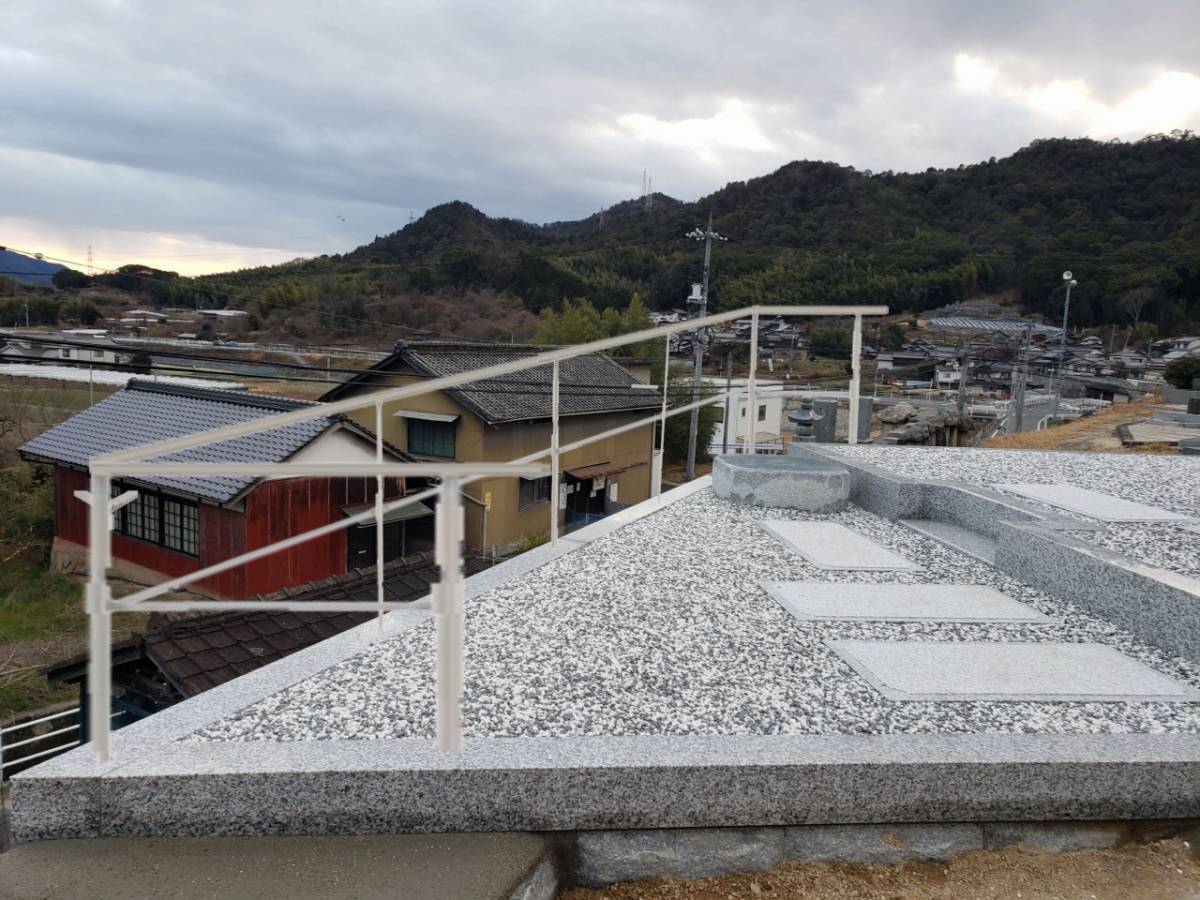 コーズトーヨー住器の笠岡市 手すり取付工事の施工後の写真1