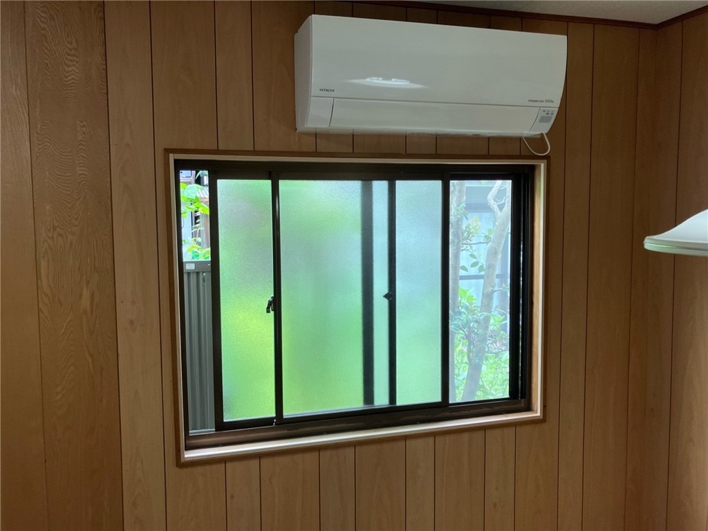 京都トーヨー住器の内窓の取付工事を行いました！の施工前の写真1