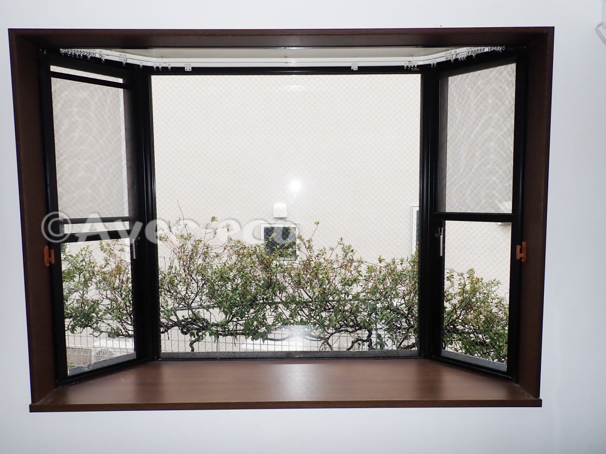 エイベックエコの先進的窓リノベ補助金を利用した内窓取付け工事　(LIXILインプラス)の施工前の写真1