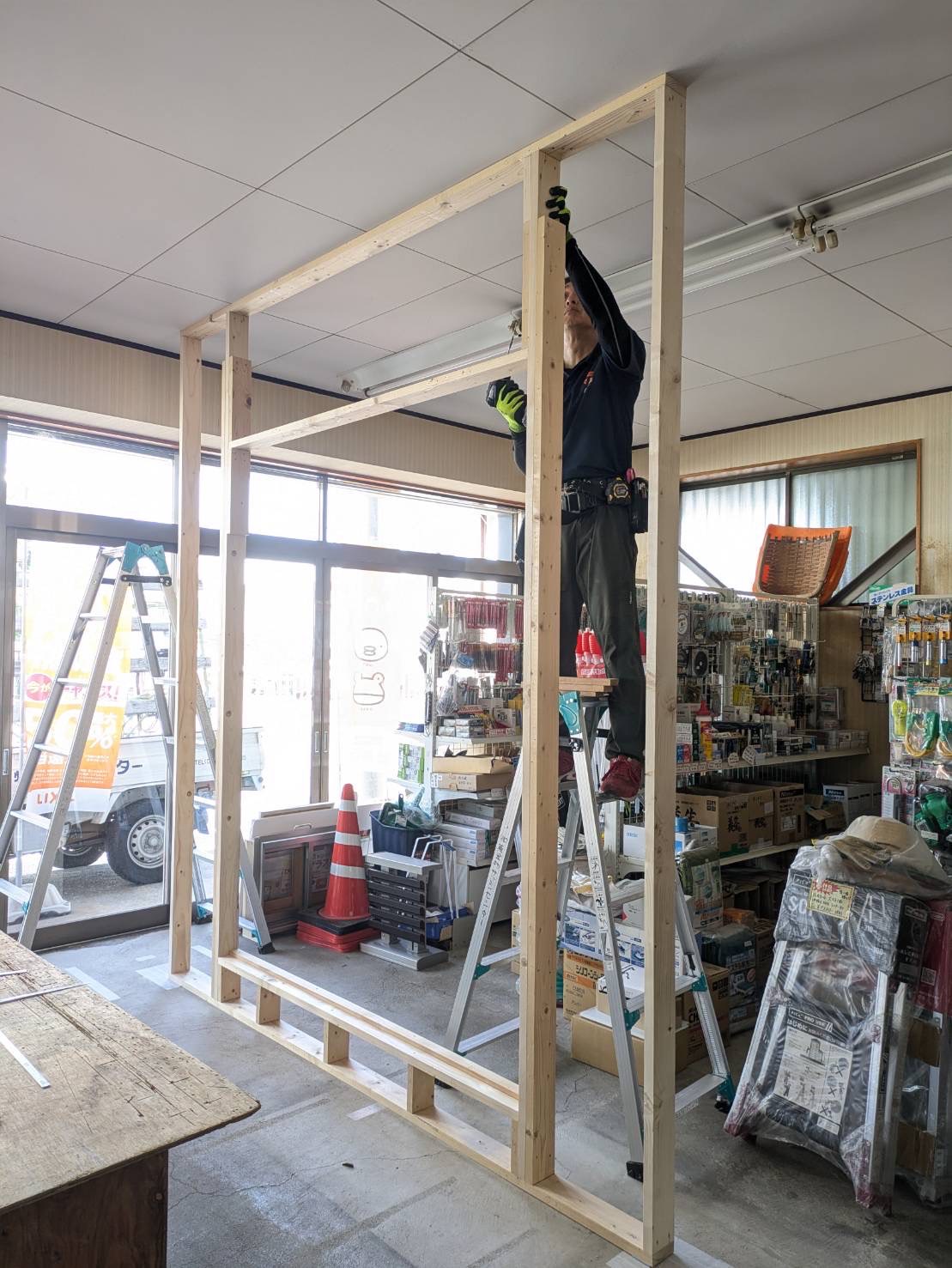 ただいま店舗とりかえ中(改装中)その③ 原金物サッシセンター 北名古屋のブログ 写真1