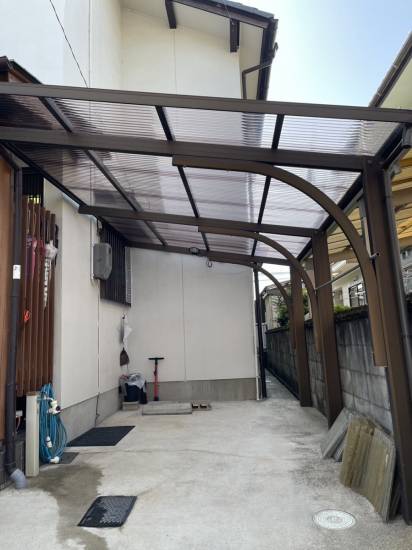 原金物サッシセンター 北名古屋のカーポートの屋根がキレイになりました施工事例写真1