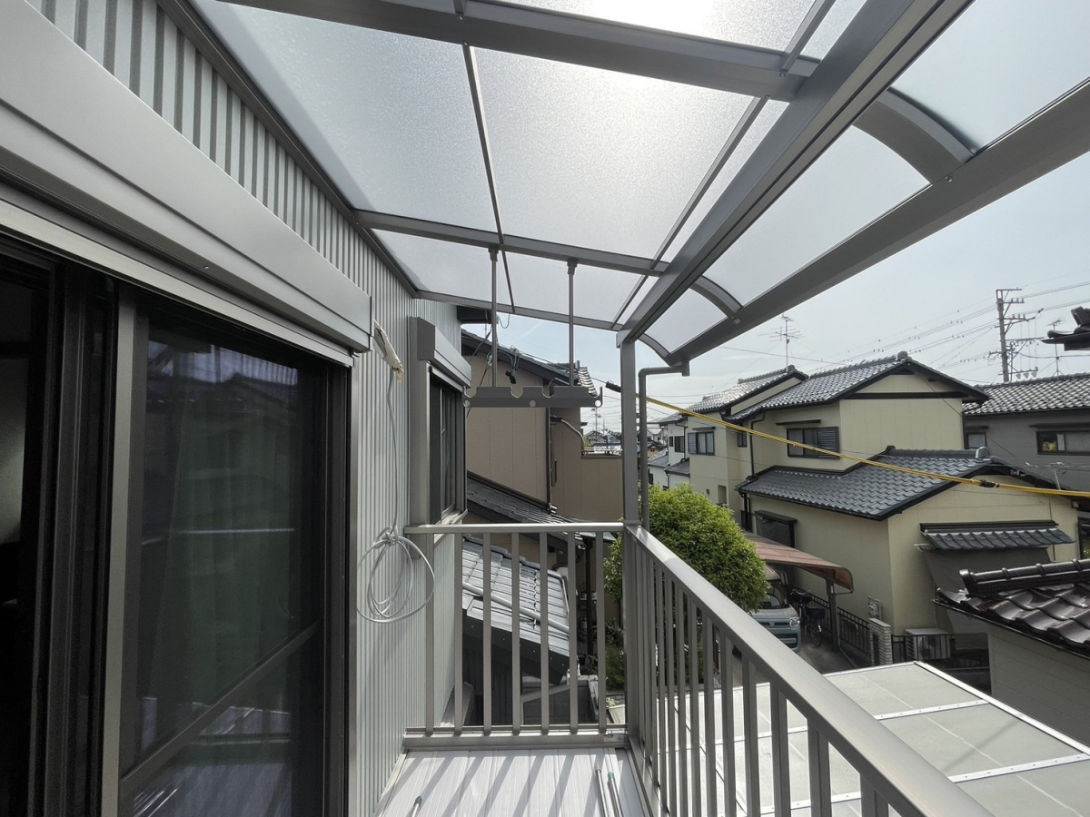 原金物サッシセンター 北名古屋のバルコニーを取り替えして、テラスも付けましたの施工後の写真3