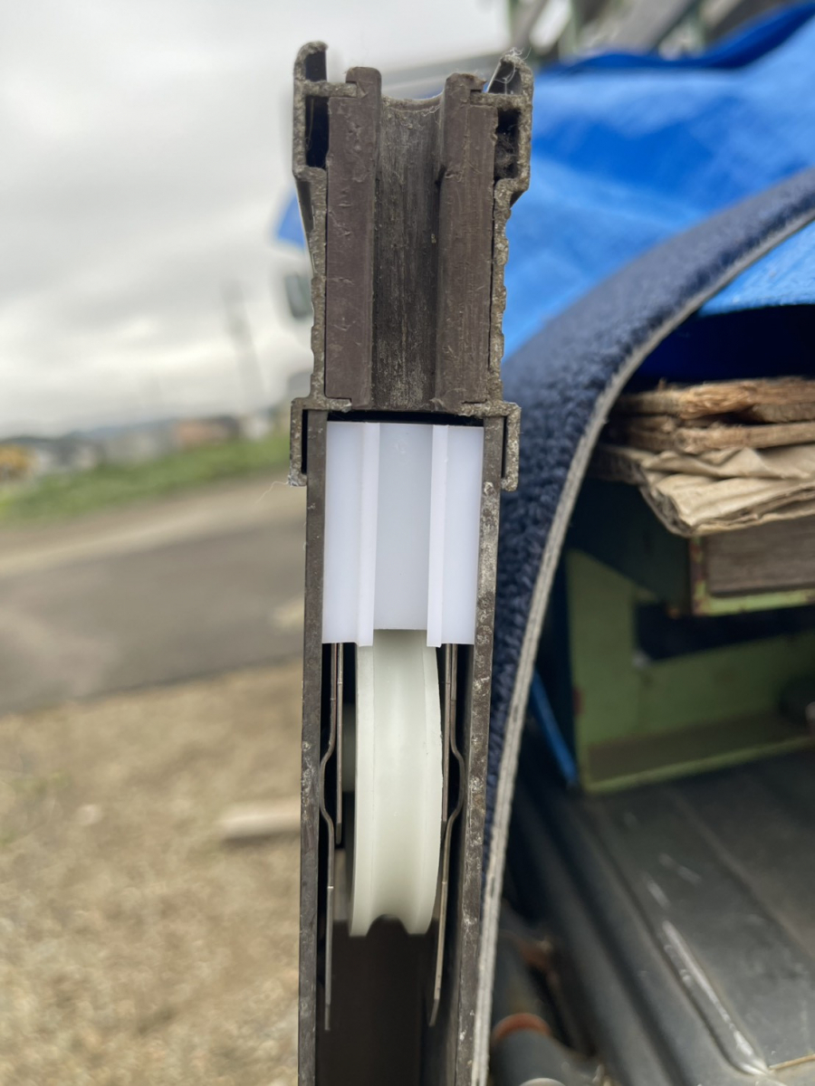 原金物サッシセンター 北名古屋の40年超のお宅の玄関、開閉と施錠の不具合を解消!の施工後の写真2