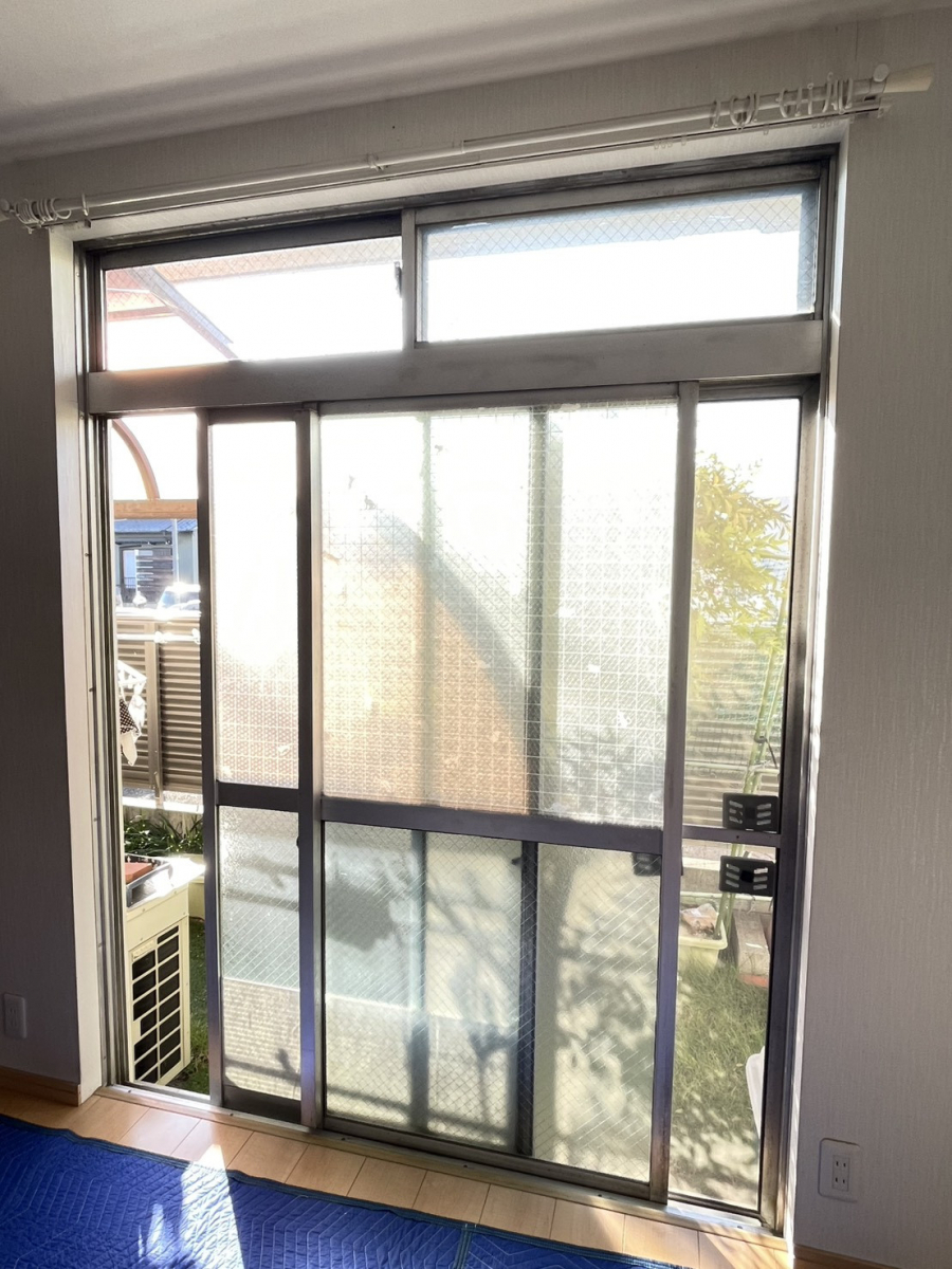 原金物サッシセンター 北名古屋の折込チラシで内窓工事のお問い合わせがありましたの施工前の写真1