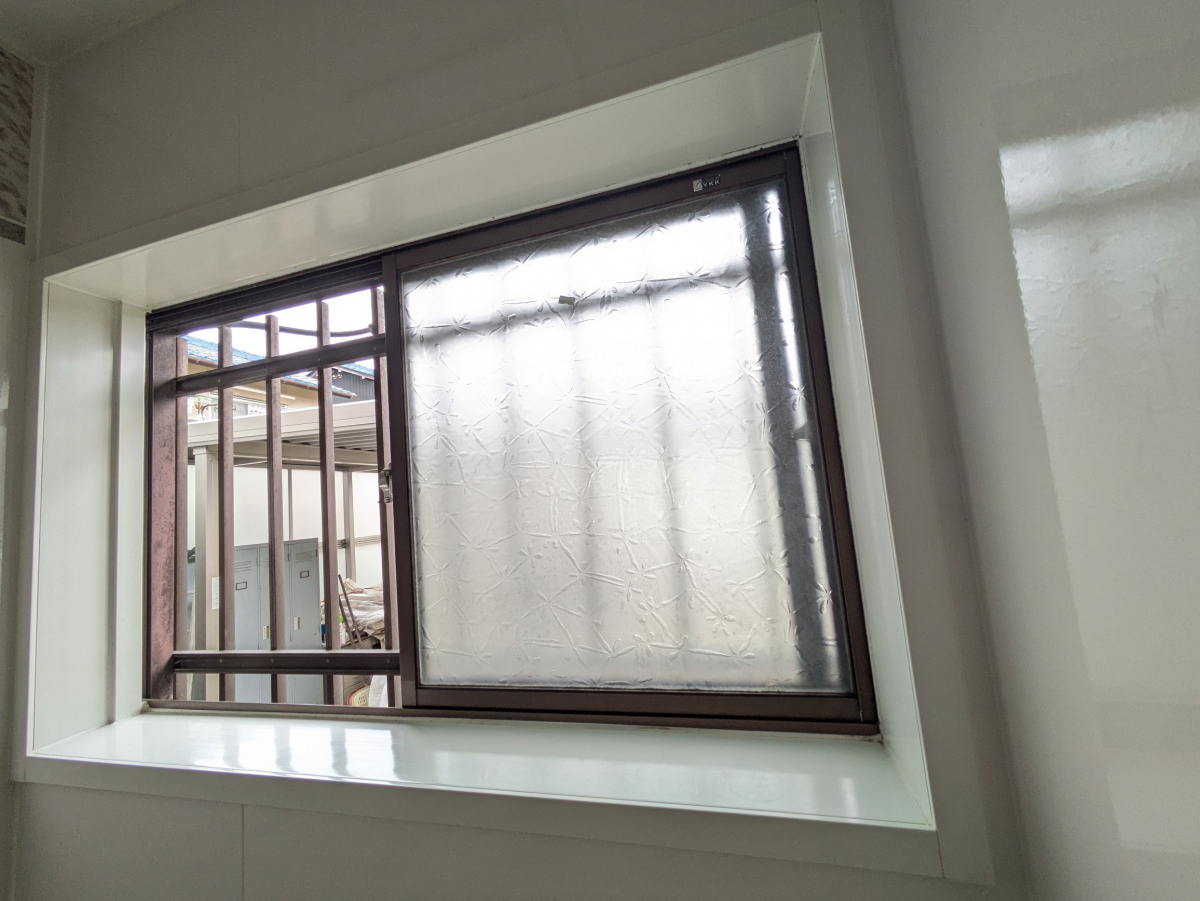 原金物サッシセンター 北名古屋のリピーター様からのご依頼！ 浴室・洗面所・トイレの寒さを内窓で解消しました！の施工前の写真1