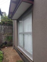 カワバタトーヨー住器の笠岡市M様邸　シングルガラスからペアガラスヘ交換の施工前の写真1