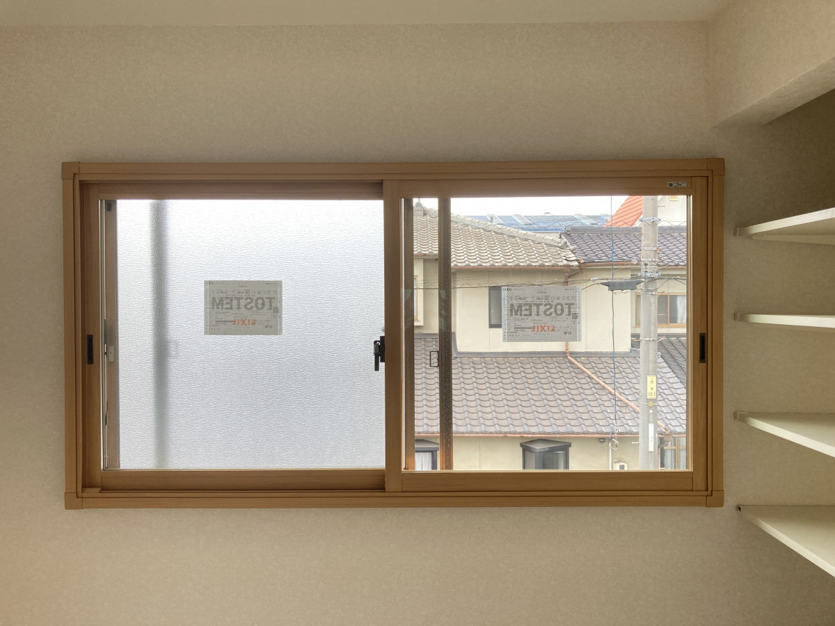 カワバタトーヨー住器の福山市　H様邸　インプラス（内窓）工事の施工後の写真2