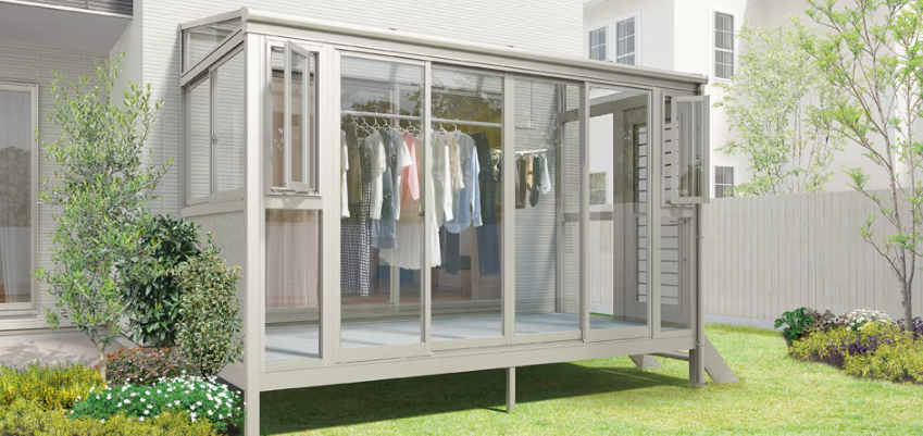 トータスエステート 本店の【広島市安佐北区】洗濯物・布団干しをラクに！日差しも防ぐサンルーム施工事例の施工事例詳細写真1