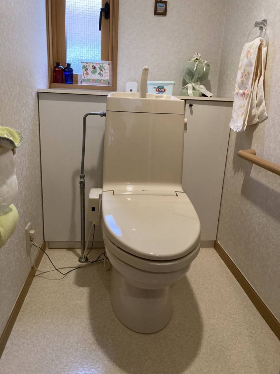 トータスエステートのトイレリフォームの施工事例　安佐北区　可部　の施工前の写真1