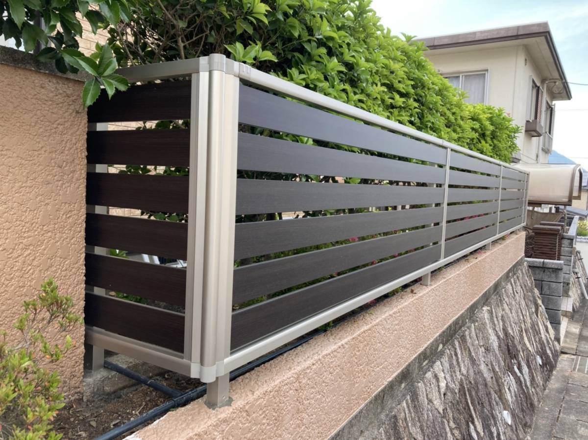 トータスエステートのフェンス工事　防犯対策　お家を守るおしゃれな外構　広島市　安佐北区の施工後の写真2