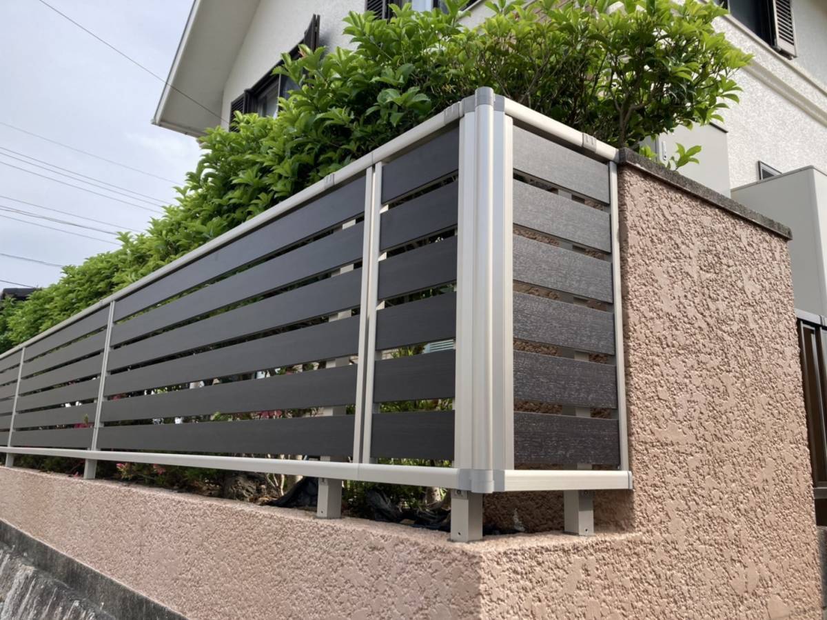 トータスエステートのフェンス工事　防犯対策　お家を守るおしゃれな外構　広島市　安佐北区の施工後の写真3
