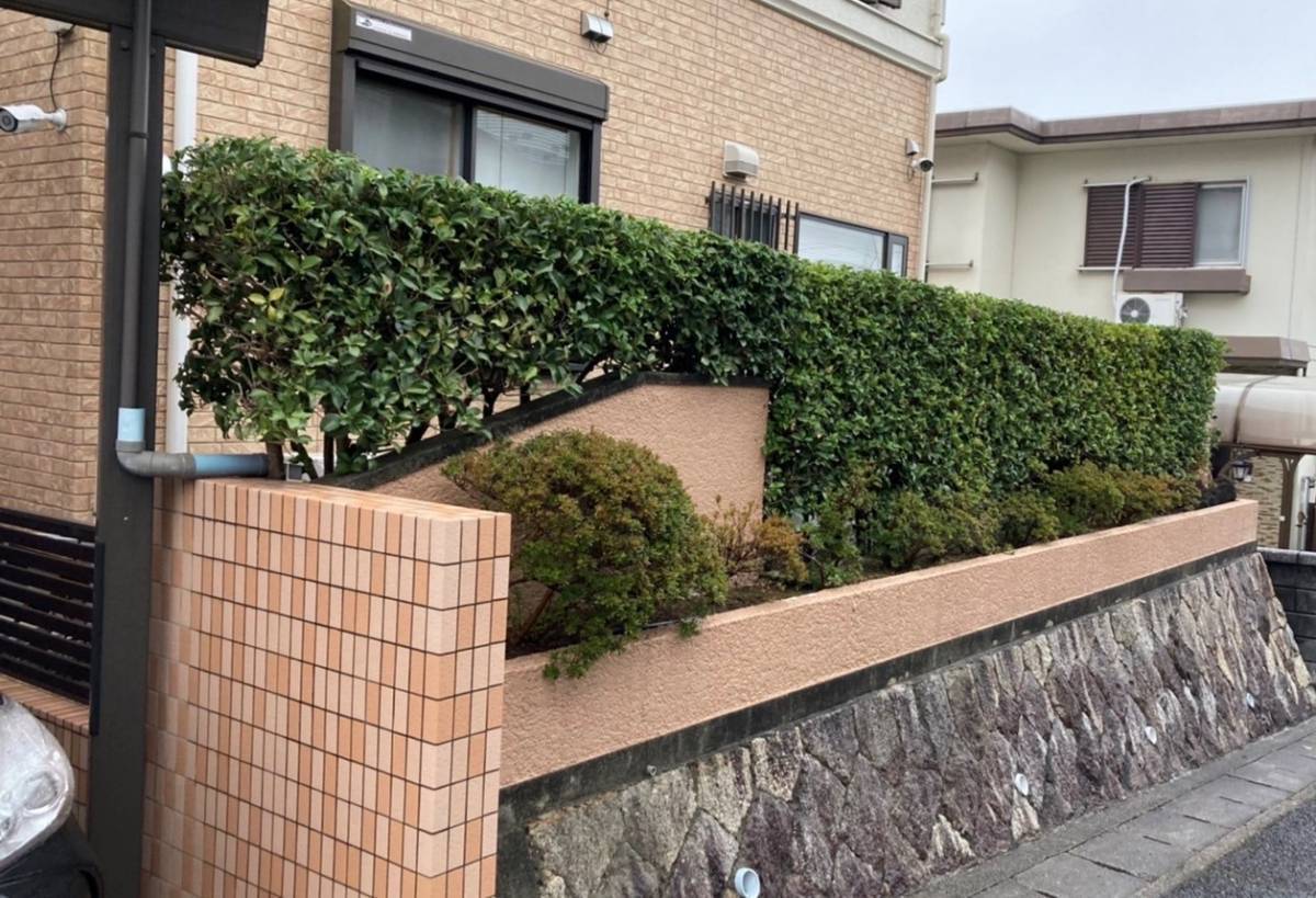 トータスエステートのフェンス工事　防犯対策　お家を守るおしゃれな外構　広島市　安佐北区の施工前の写真1