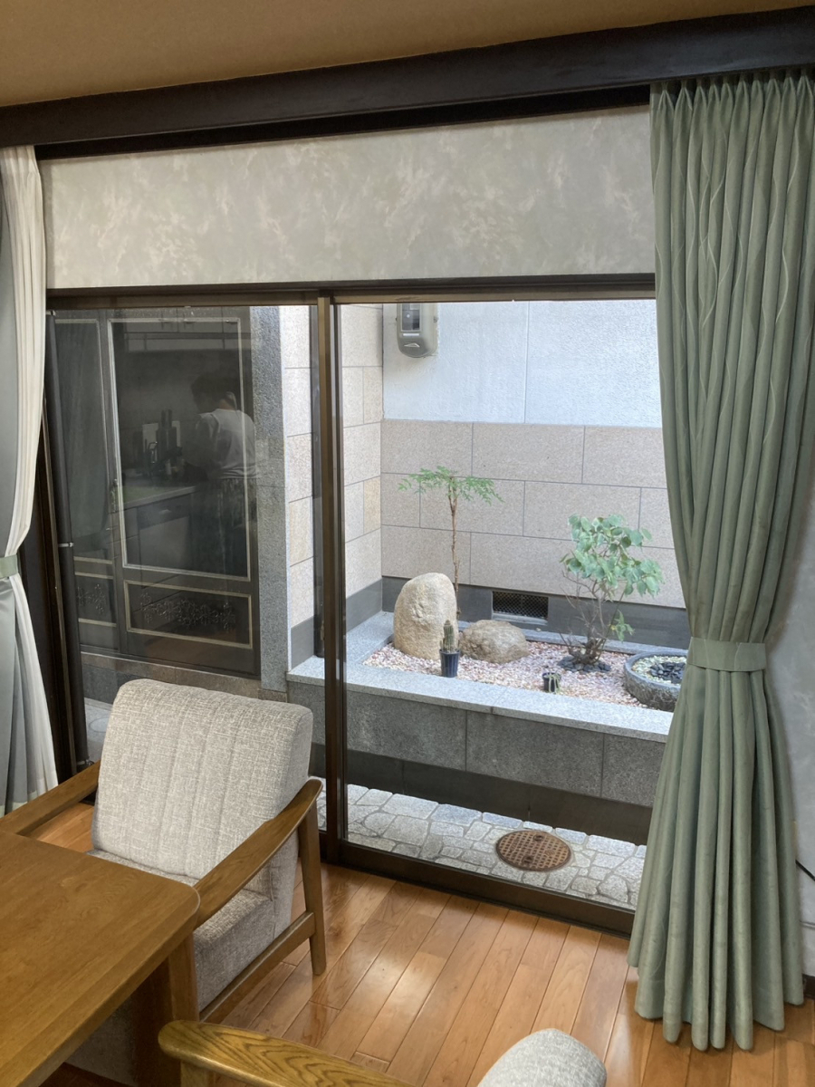 トータスエステート 本店の～補助金活用～重たい窓をスムーズに動くようにしたい！【広島市安佐北区】の施工前の写真1