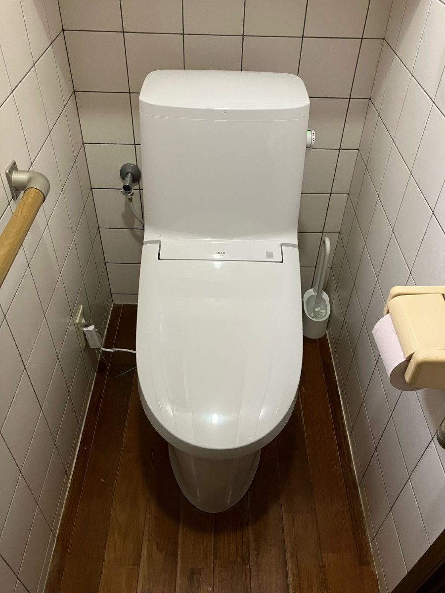 トータスエステート 本店の【広島市安佐北区】水道代を見直すトイレ交換。毎日の「流す」を安心に。の施工後の写真1