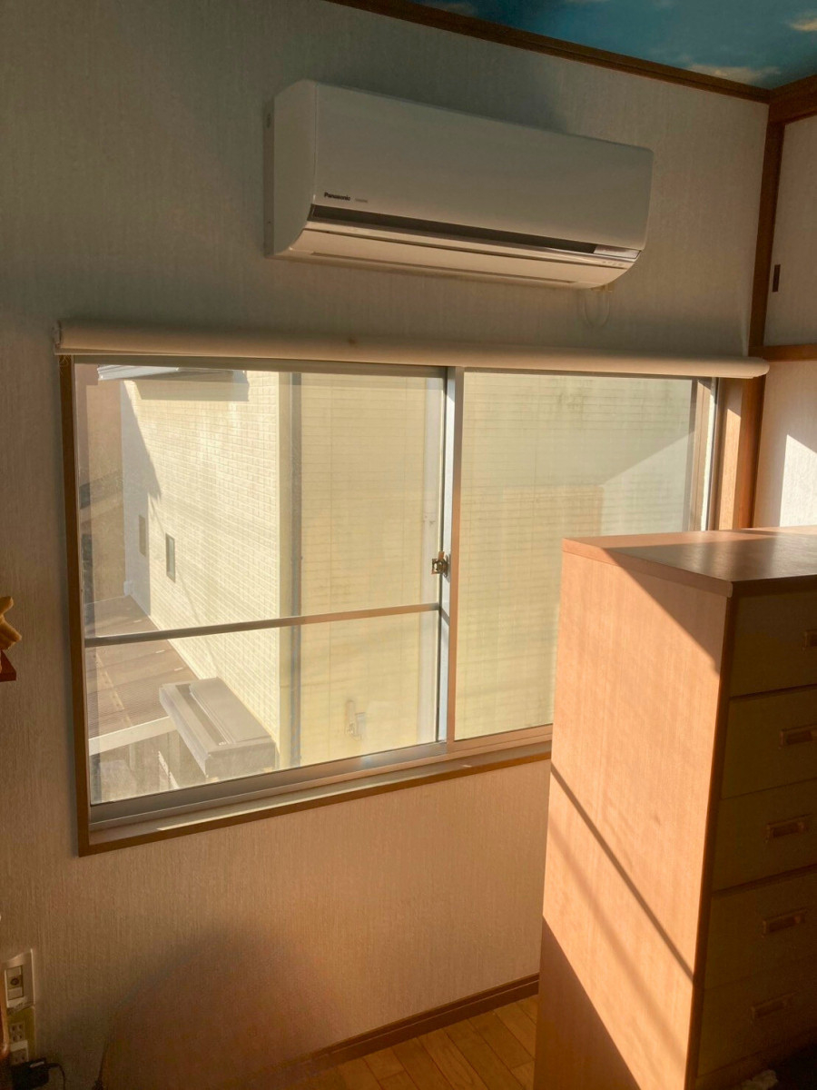 トータスエステート 本店の【広島市安佐北区】寒さも暗さもまとめて解消！内窓『インプラス』施工事例の施工前の写真2