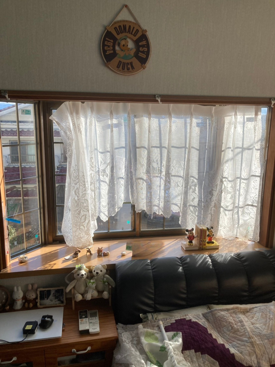 トータスエステート 本店の【広島市安佐北区】寒さも暗さもまとめて解消！内窓『インプラス』施工事例の施工前の写真3