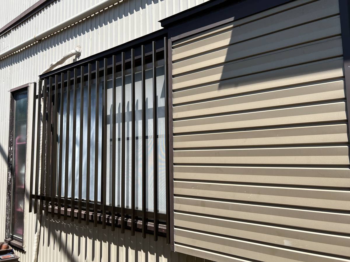 中嶋トーヨー住器の面格子 取付施工の施工後の写真1