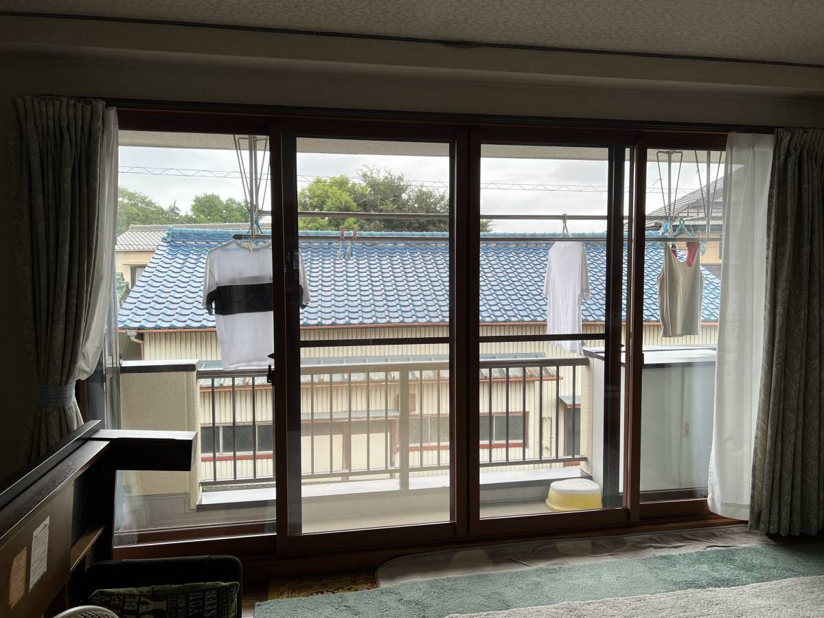 中嶋トーヨー住器のインプラス　内窓　取替施工の施工後の写真1