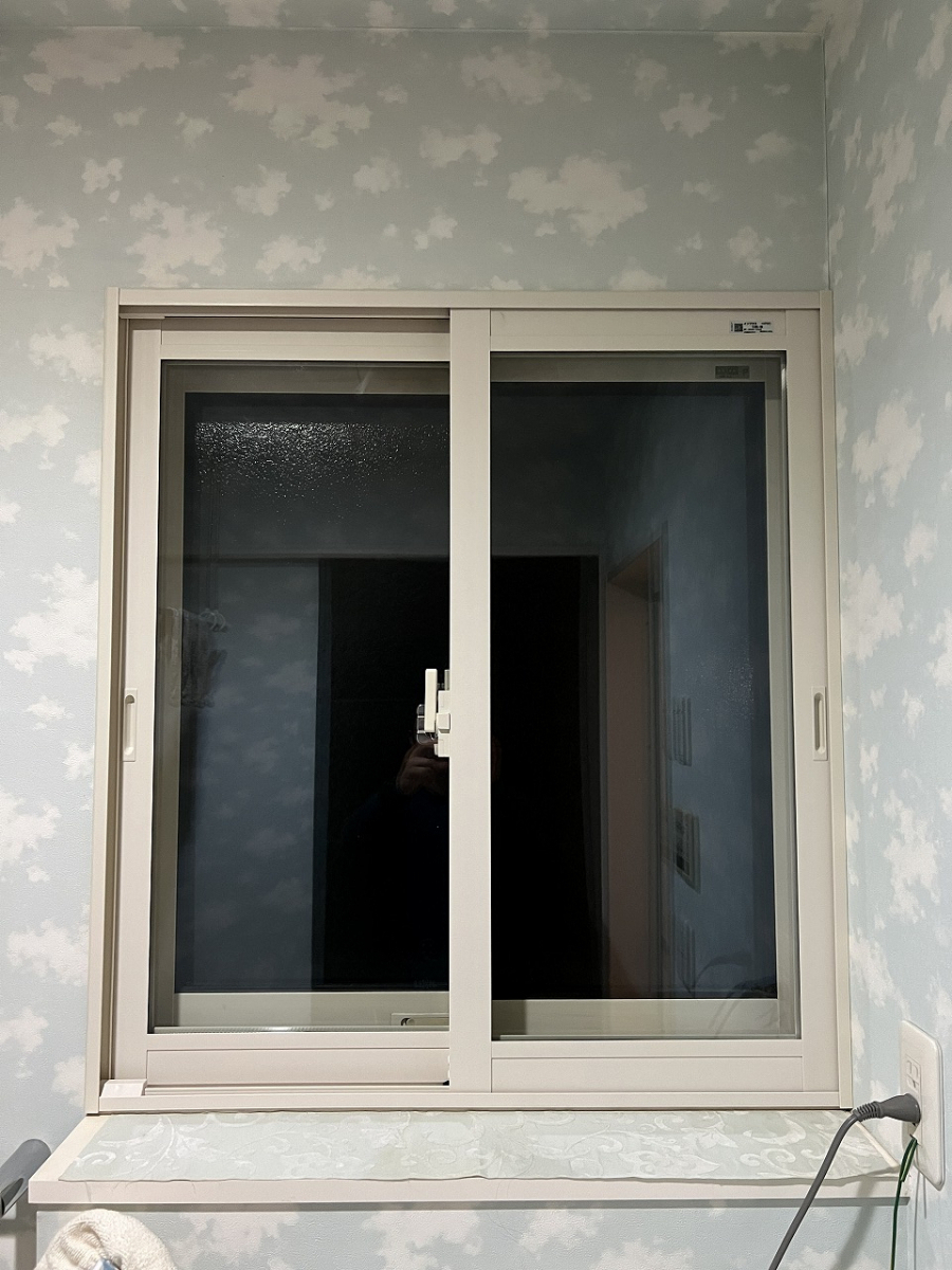 中嶋トーヨー住器のインプラス　内窓　取付施工の施工後の写真1