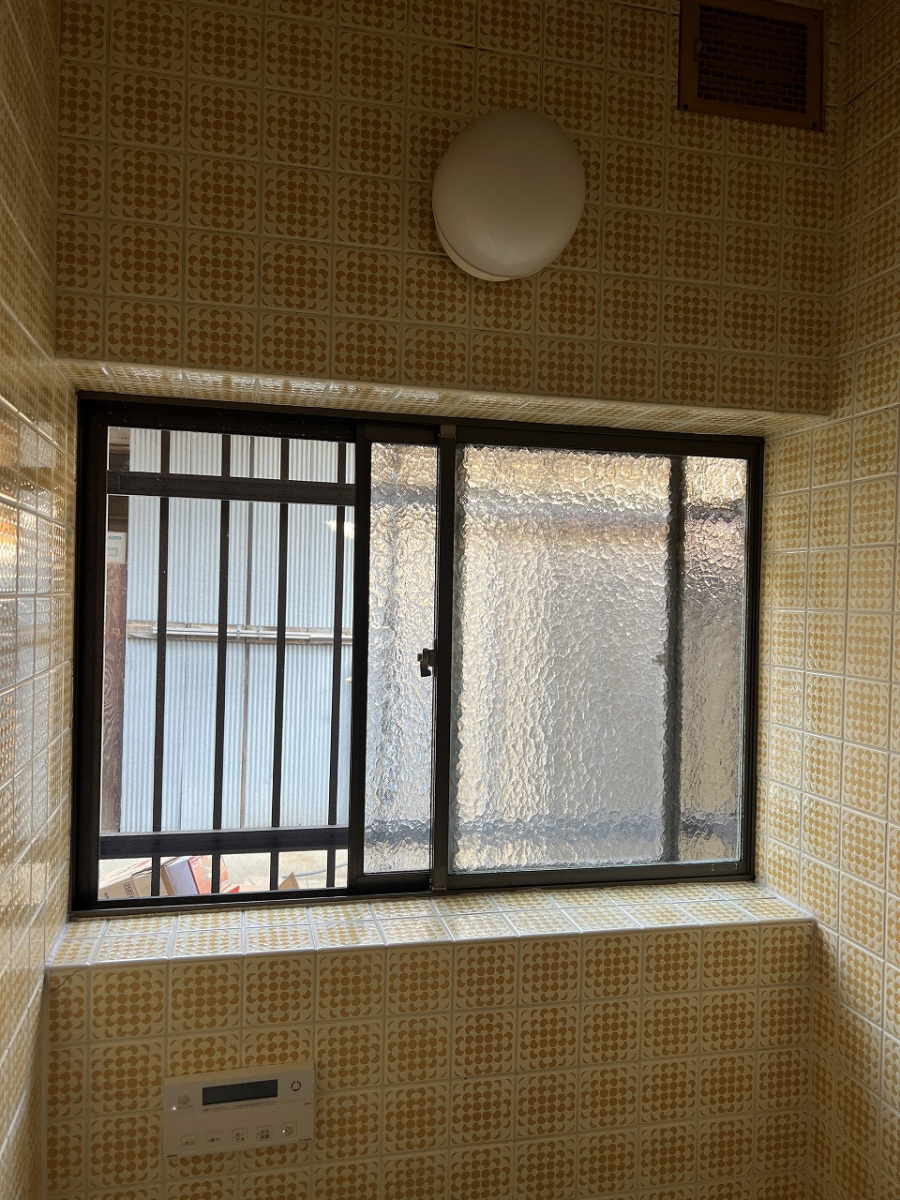 中嶋トーヨー住器の【窓断熱】インプラス 内窓 取付施工の施工前の写真2