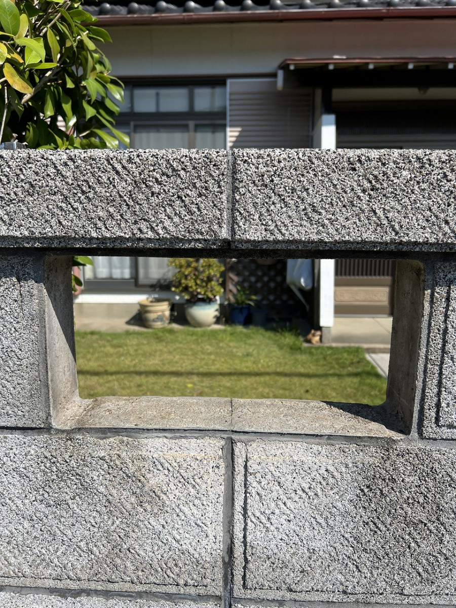 中嶋トーヨー住器の【エクステリア施工】埋め込み式ポスト 取替施工の施工前の写真3