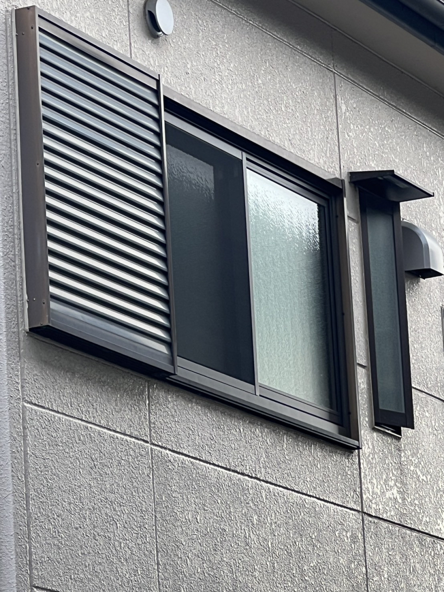 中嶋トーヨー住器の【断熱】リプラス 引違い窓 取替施工の施工後の写真2