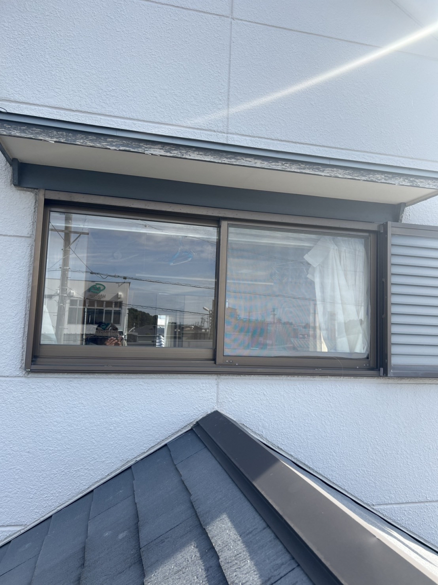 中嶋トーヨー住器の【断熱】リプラス 引違い窓 取替施工の施工前の写真3
