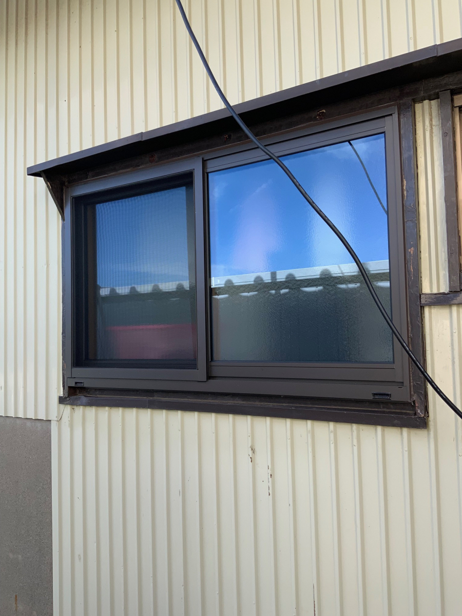 中嶋トーヨー住器の【窓断熱】リプラス 引違い窓 取替施工の施工後の写真1