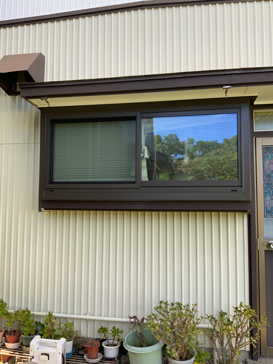 中嶋トーヨー住器の【窓断熱】リプラス 引違い窓 取替施工の施工後の写真3